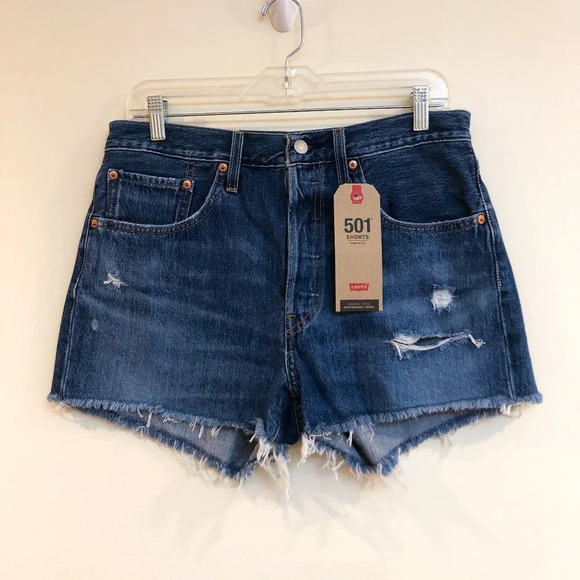 Levi's 501 Distressed High Rise Medium Wash Skinny Denim Shorts Women's 30 NWT - Picture 2 of 8